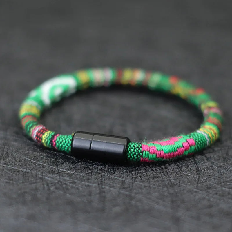 47982605402390|47982605467926|47982605500694