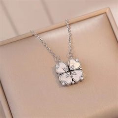 Fashion Retro Lucky Four Leaf Clover Necklace Gothic Love Heart Pendant