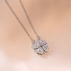 Fashion Retro Lucky Four Leaf Clover Necklace Gothic Love Heart Pendant
