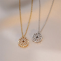 Fashion Retro Lucky Four Leaf Clover Necklace Gothic Love Heart Pendant