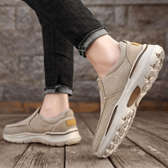 Men Canvas Shoes Fashion Men Casual Shoes Light Non-slip Loafer