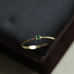 Vintage Emerald Ring Women Light Jewelry