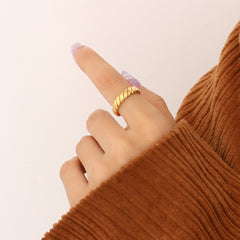 Plated Stainless Steel Ring Vintage Gold Curved Ring Simple Ring