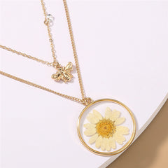 Double Layers Daisy Bee Pendant Dried Flower Resin Collar Lovely Tiny Honey Necklace