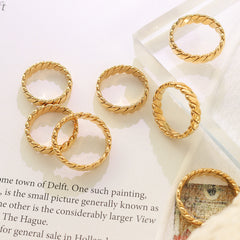 Plated Stainless Steel Ring Vintage Gold Curved Ring Simple Ring