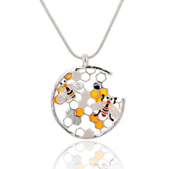 Vintage Honeycomb Choker Gold Bee Snake Chain Pendant Necklaces