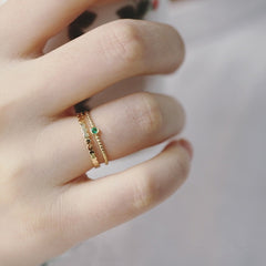 Vintage Emerald Ring Women Light Jewelry