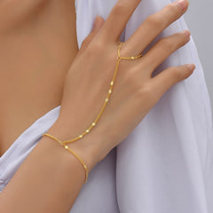 Simple Heart Pendant Chain Link Connected Gold Metal Wide Finger Ring Bracelets