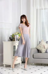 Fashion Women's High Waist Pleated Solid Color Half Length