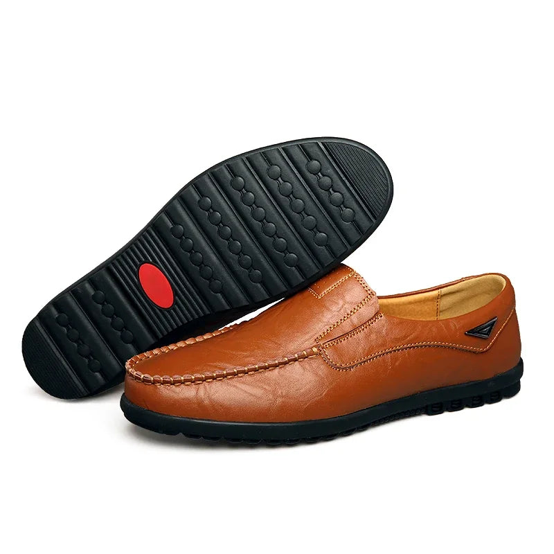 Men Casual Shoes Breathable Slip on Black Driving Shoes Plus Size