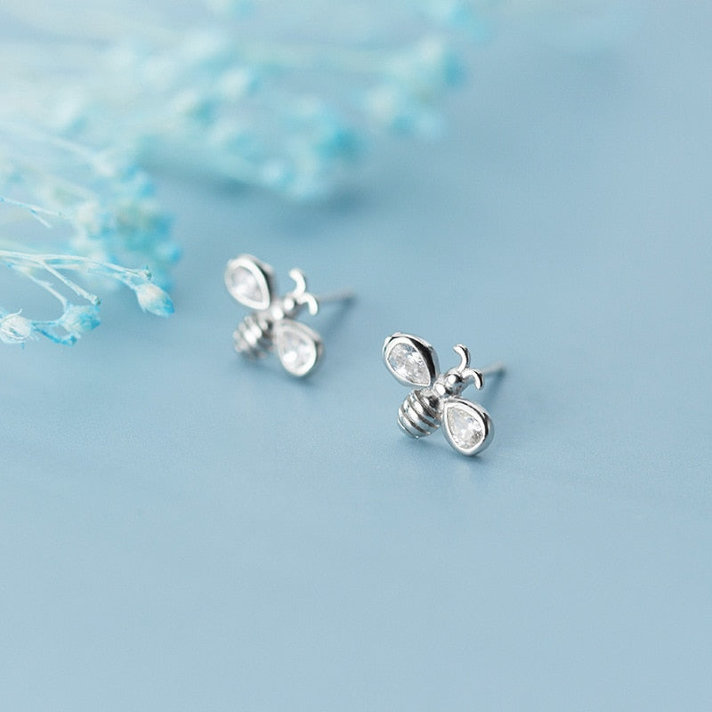 Style Cute Insect Bee Daisy Flower Stud Earrings