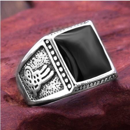 Fashion Simple Style Black Square Ring Classic Ring