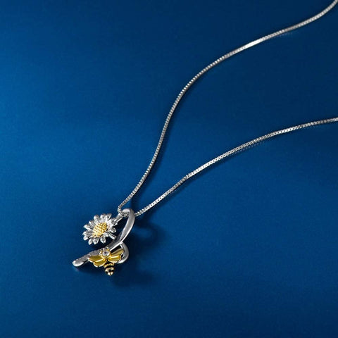 Rose Valley Sunflower Pendant Necklace
