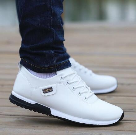 Outdoor Breathable Sneakers Men PU Leather Business Casual Shoes