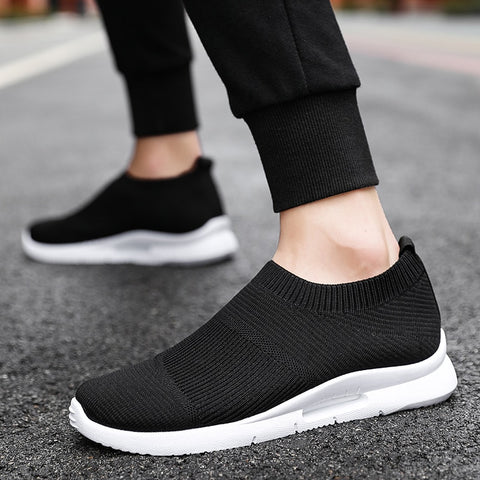 Men Light Running Shoes Jogging Shoes Breathable Man Sneakers Slip on