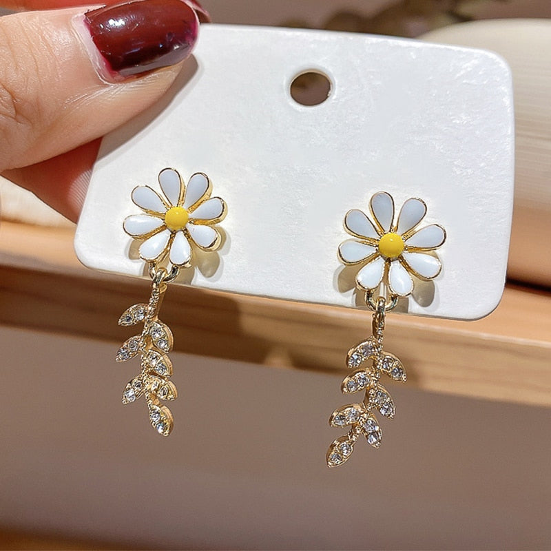 Flower Crystal Temperament Geometric Shiny Zircon Earrings Statement Earrings