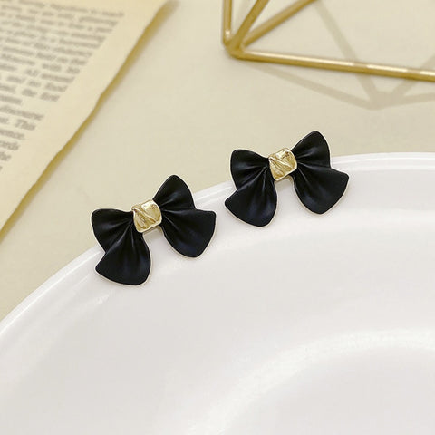 Sweet Burgundy Enamel Heart Earrings