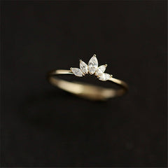 Silver Pavé Crystal Plating 14k Gold Simple Crown Ring