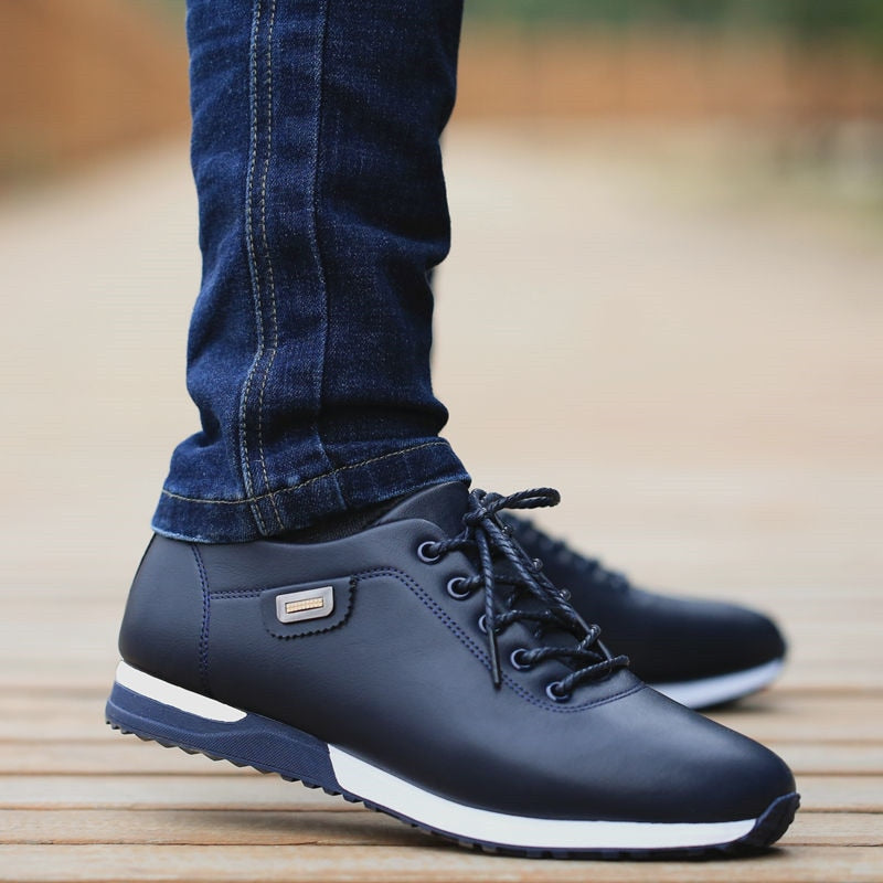 Outdoor Breathable Sneakers Men PU Leather Business Casual Shoes