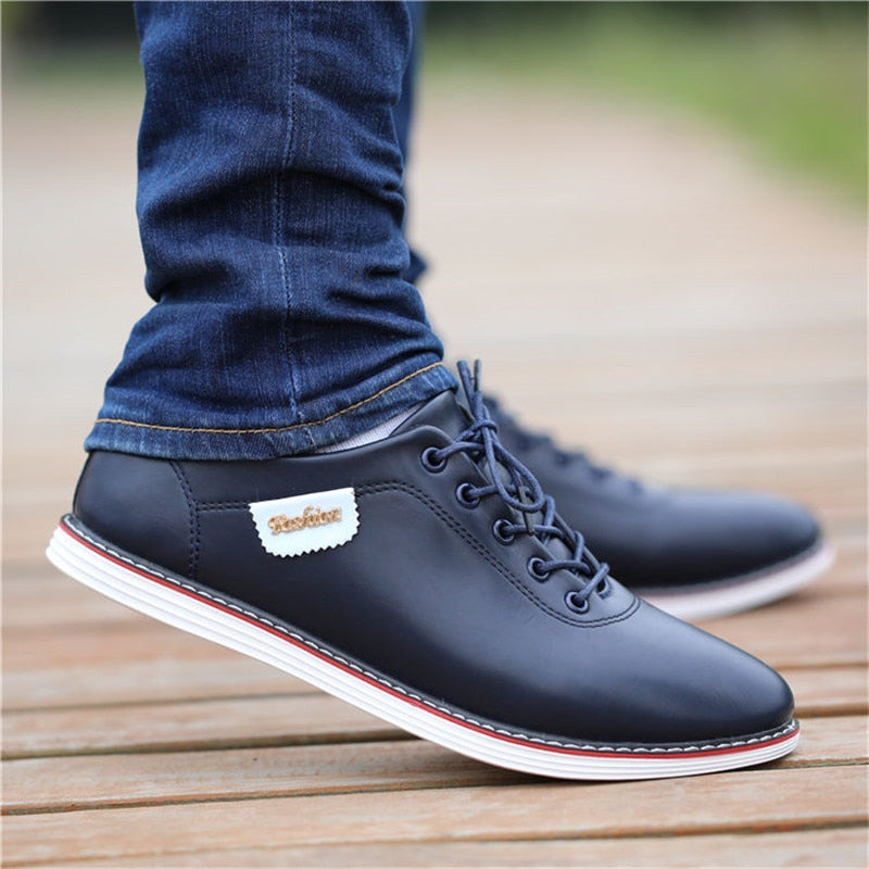 Outdoor Breathable Sneakers Men PU Leather Business Casual Shoes