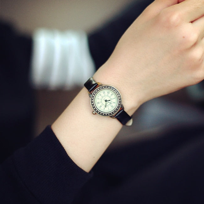Ladies designer vintage leather women bracelet watches retro