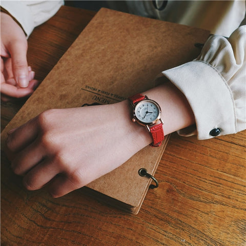 Bamboo Knot Vintage Leather Women Small Watches Designer