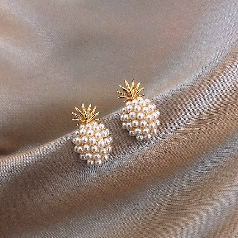 Honey Bee Pearl Earrings Fashion Temperament Versatile Small Earrings