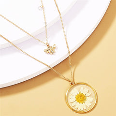 Double Layers Daisy Bee Pendant Dried Flower Resin Collar Lovely Tiny Honey Necklace