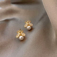 Honey Bee Pearl Earrings Fashion Temperament Versatile Small Earrings