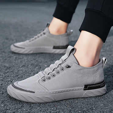 Canvas Shoes Breathable Men Sneakers Casual Slip-on Flats Fashion