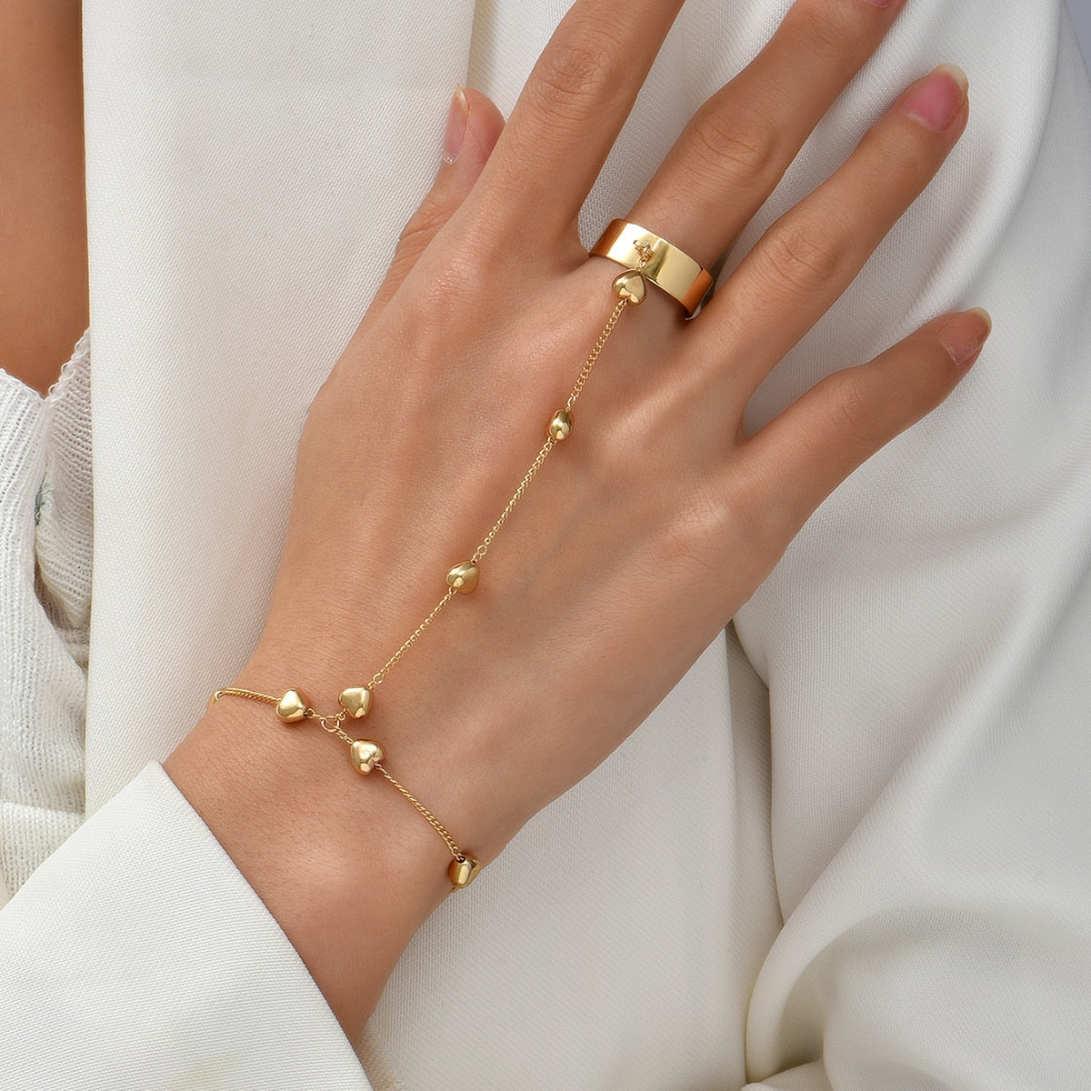 Simple Heart Pendant Chain Link Connected Gold Metal Wide Finger Ring Bracelets