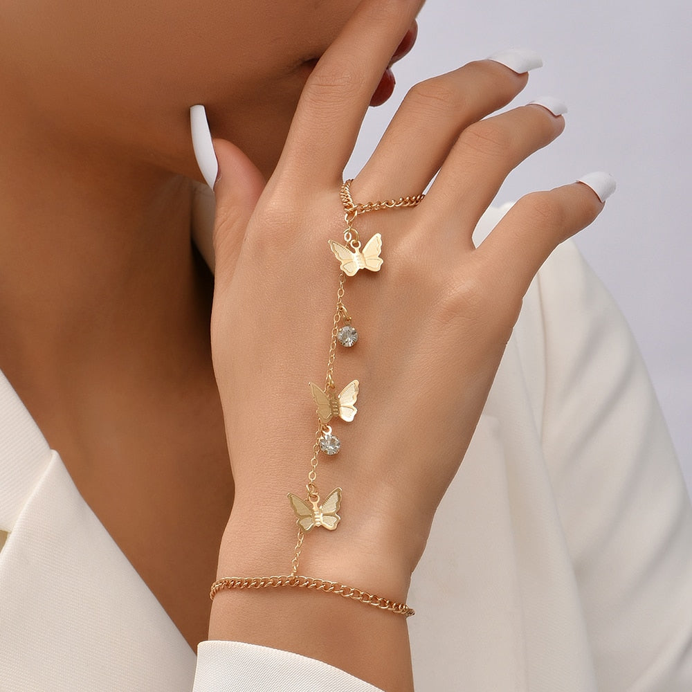 Simple Heart Pendant Chain Link Connected Gold Metal Wide Finger Ring Bracelets