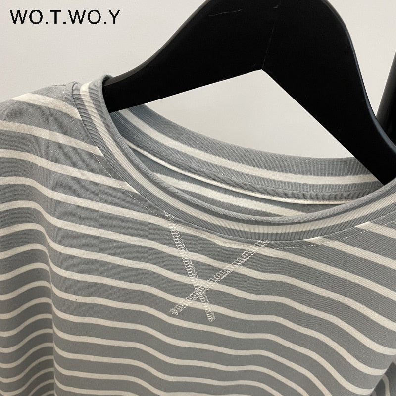 Loose Long Sleeve Striped Tee Shirt Women