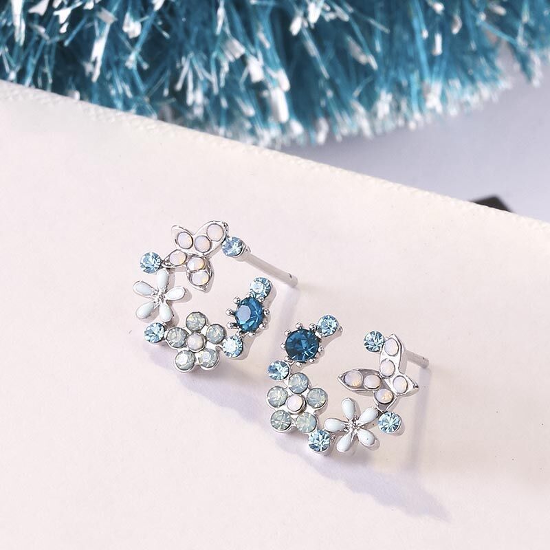 Hollow Wreath Flower Crystal Zircon Sweet Bee Butterfly Stud Earring